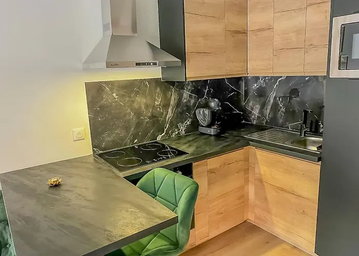 아파트 Cosy Center *