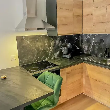 Διαμέρισμα Cosy Center *